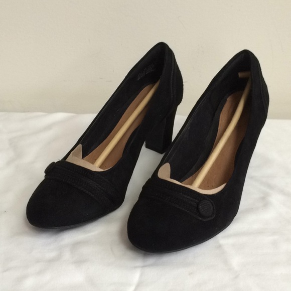 clarks black suede heels